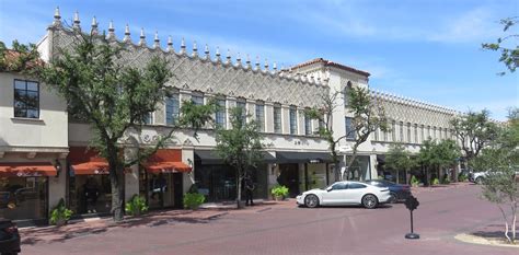 Mosquito control in Highland Park, TX